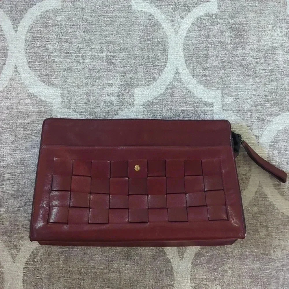 GoldPfeil Burgundy Leather Clutch Zipper Closure Vintages W. Germany - Picture 1 of 12